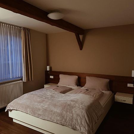 ホテル Gasthaus Lindenhof ムッフ エクステリア 写真