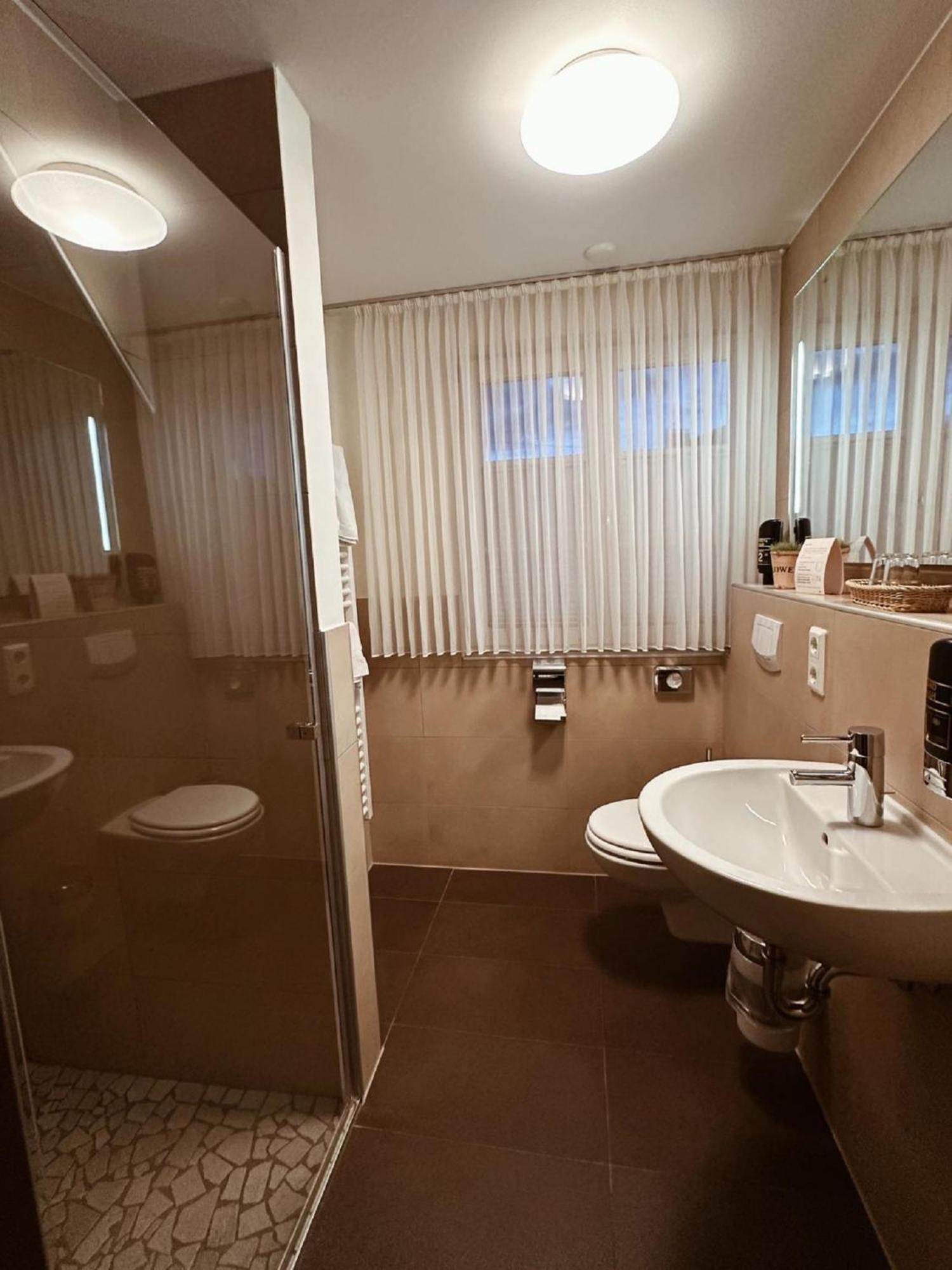 ホテル Gasthaus Lindenhof ムッフ エクステリア 写真