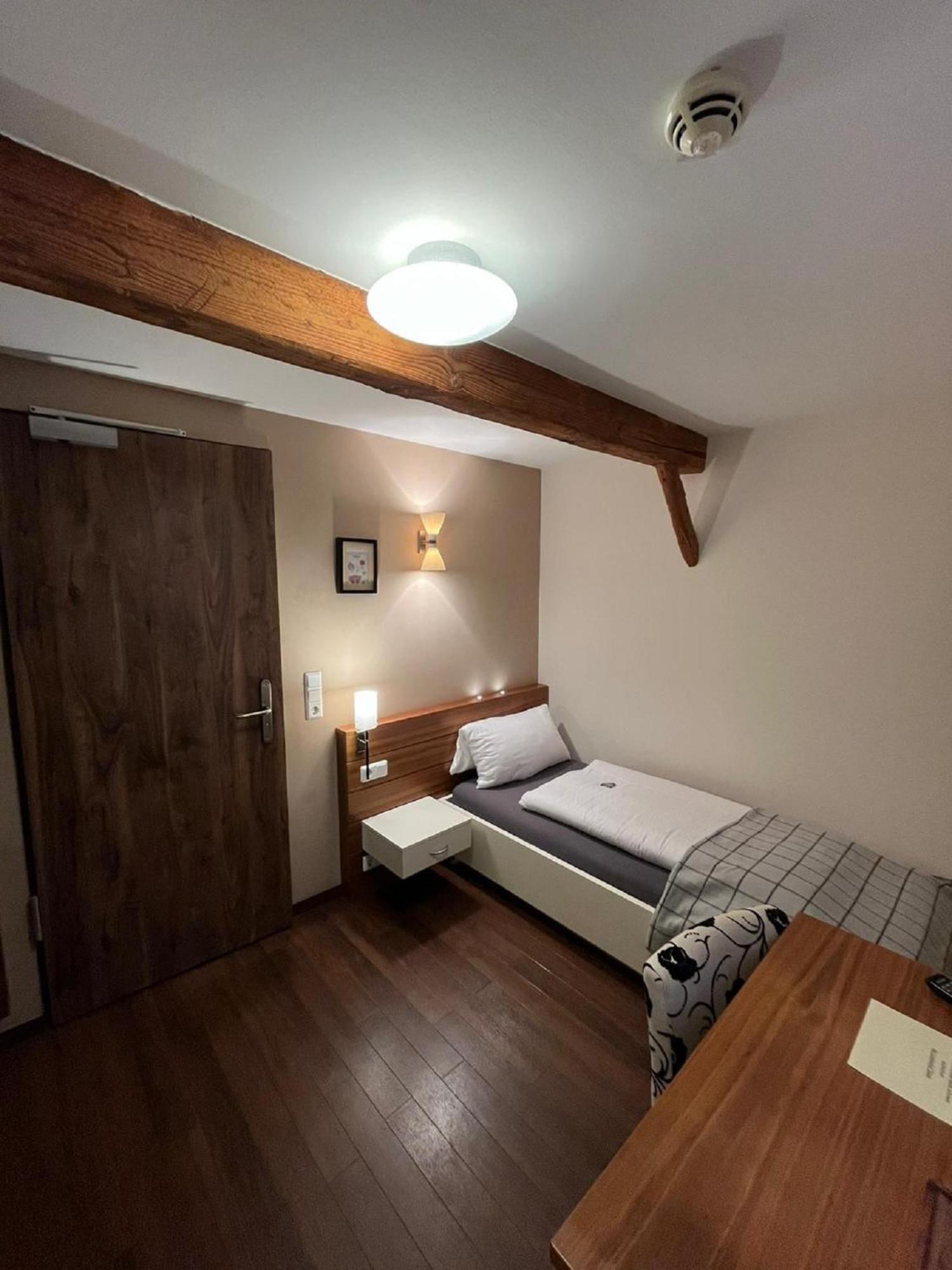 ホテル Gasthaus Lindenhof ムッフ エクステリア 写真